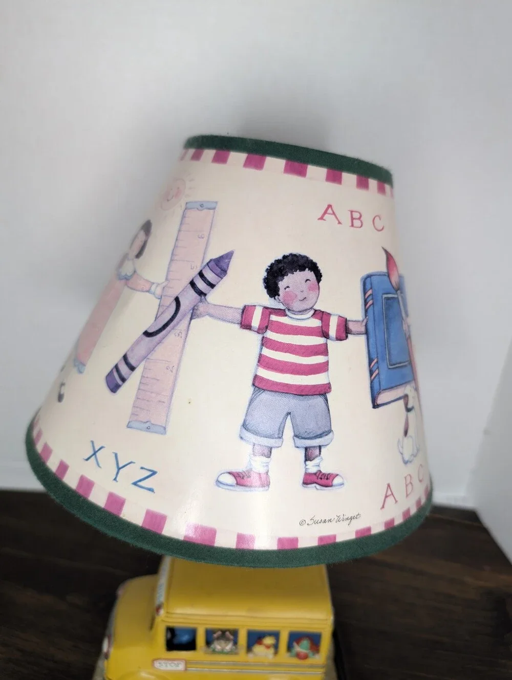Vintage Susan Winget Children in the Schoolbus Lamp Shade Nursery Decor Working